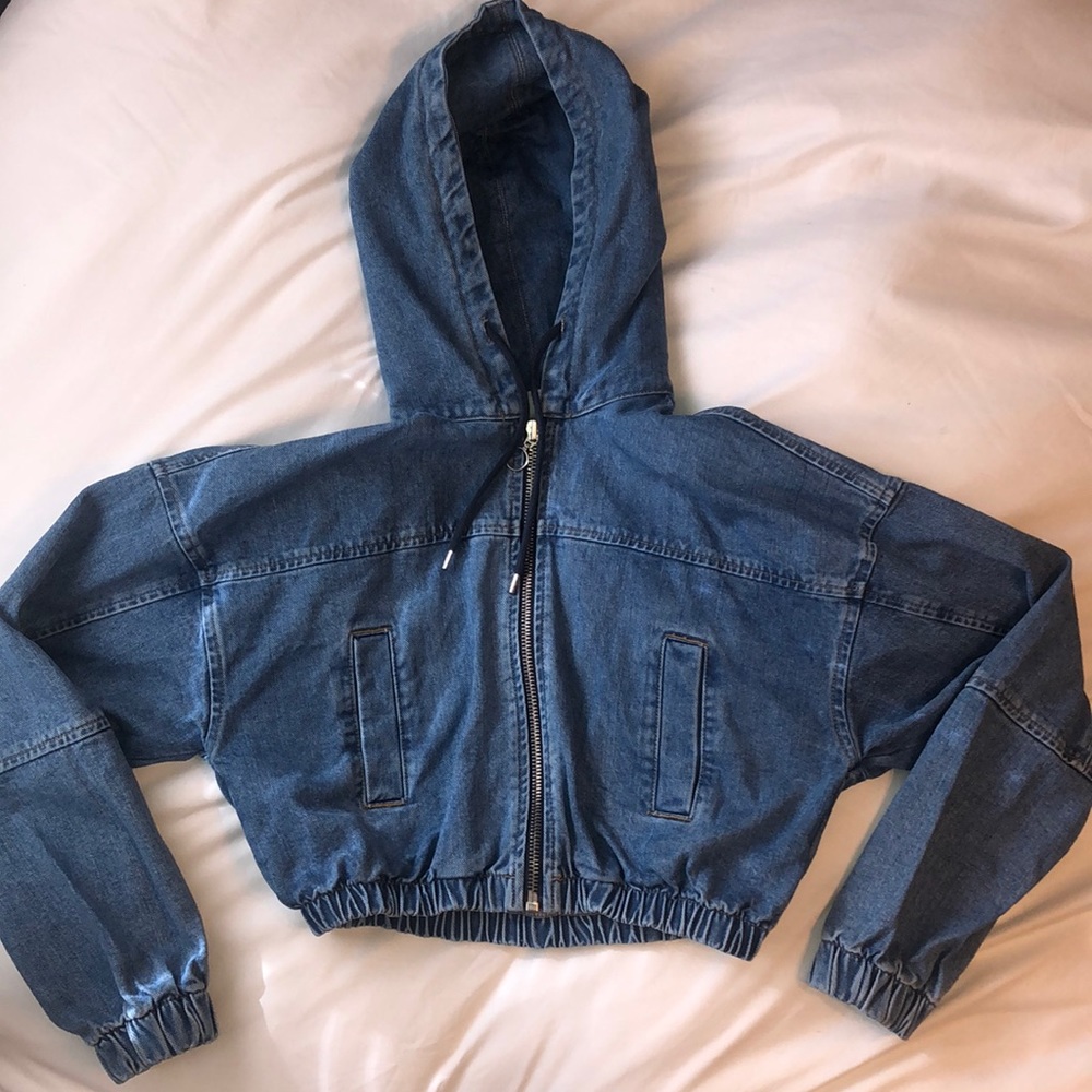 BDG Cropped Jean Hoodie